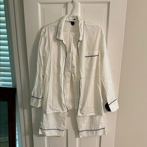 J Crew White Pajama Set with Navy Trim
